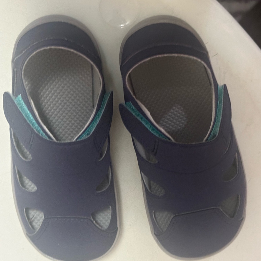 Ten Little Everyday Sandals Size 9 - New without box